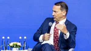 Глава МЗС Польщі: Ми передали Зеленському, що найгірше зараз – це не боротись з корупцією