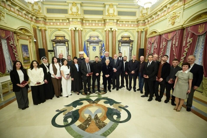 Президент нагородив представників кримськотатарського народу (фото)