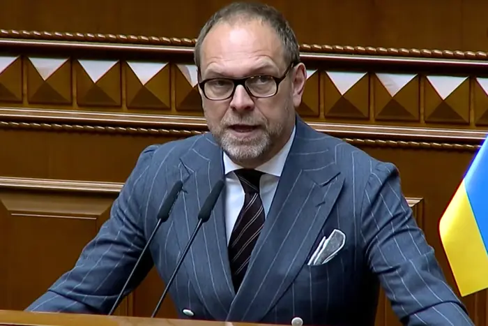 Адвокати Юлії Тимошенко досі не мають доступу до єдиного доказу у кримінальному провадженні, – Власенко