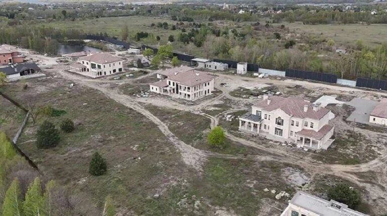 ВАКС обрав запобіжні заходи чотирьом фігурантам справи про легалізацію 460 млн грн