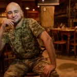 «Чому ви тримаєте Гончаренка у фракції»? Поет-військовослужбовець звернувся до Порошенка